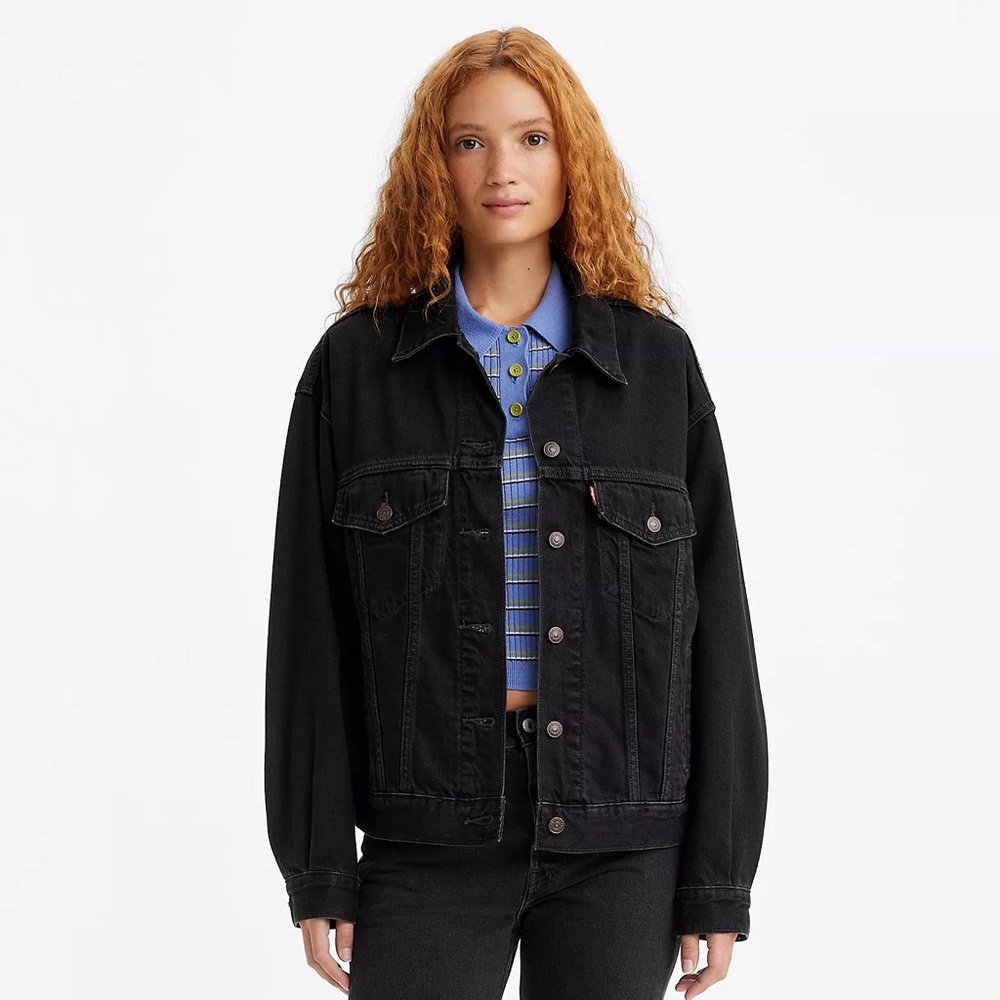 Levi’s Black Oversized Trucker Jacket